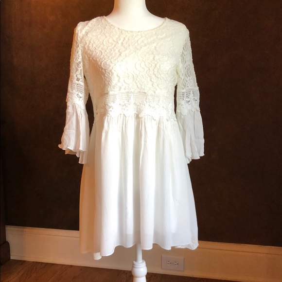 Indigo Soul White Lace Top - Picture 1 of 5